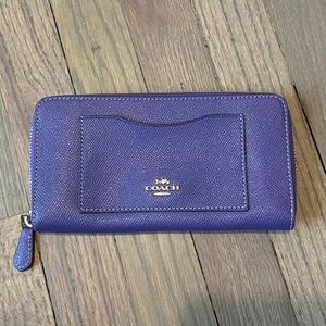 Purple Coach accordion zip wallet. Never used.